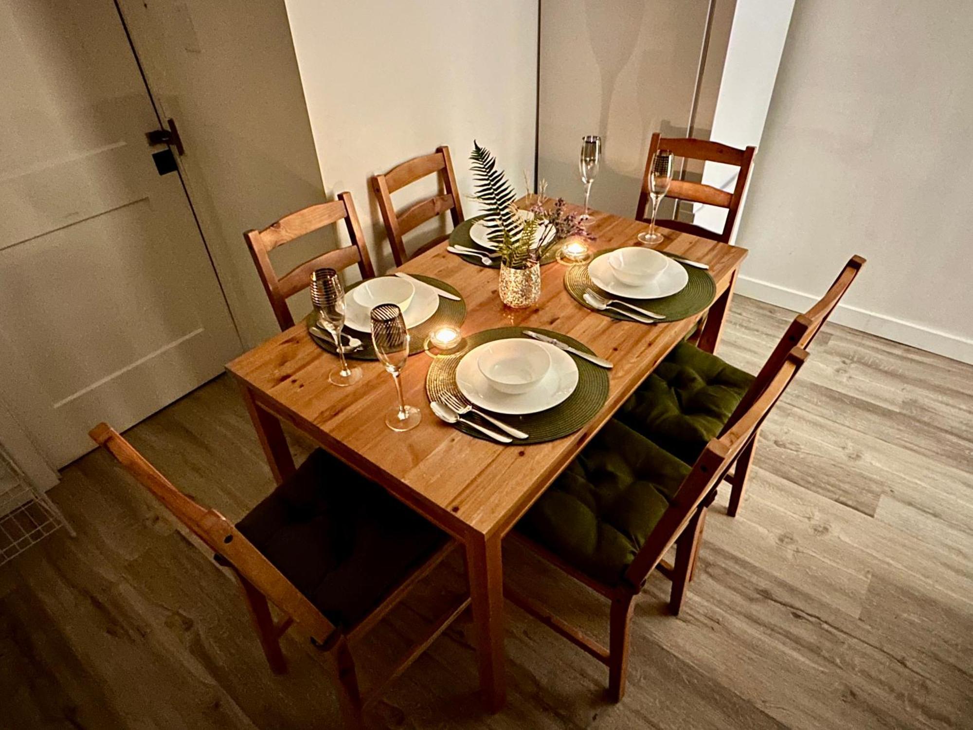 Cozy & Bright Home With Parking Виктория Экстерьер фото